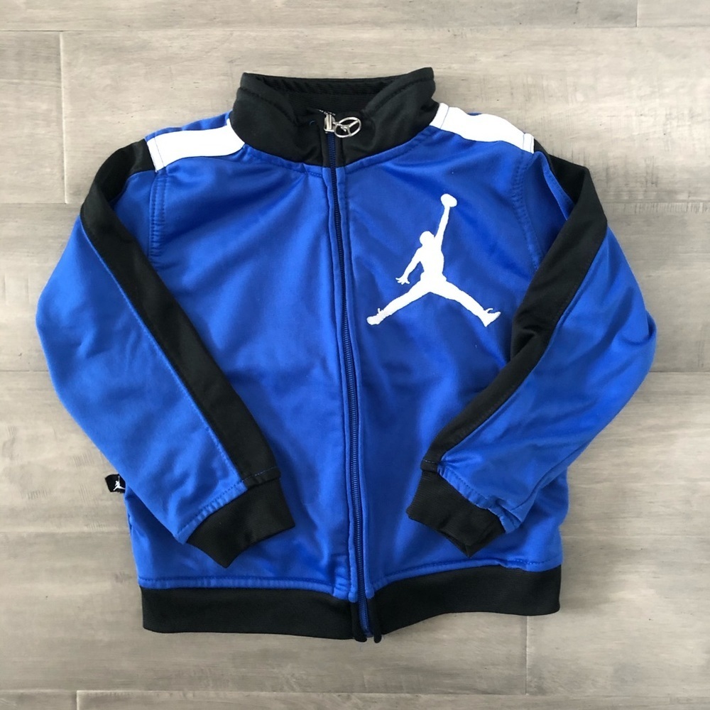 JORDAN kids Blue Track Jacket size 3T